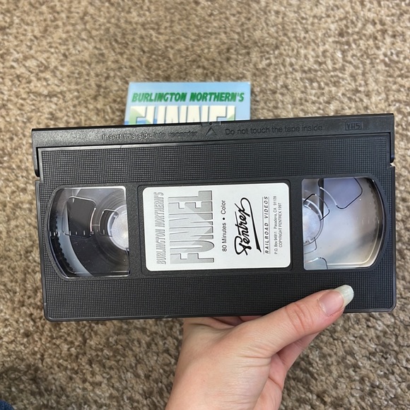 Burlington Northern’s funnel train, VHS, 1997 video tape - Picture 5 of 6